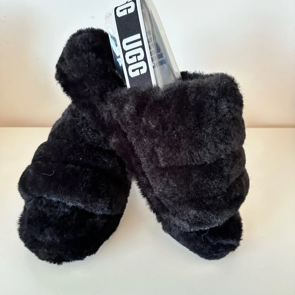 UGG Black Fluffy Slippers with Logo Strap - Picture 4 of 6